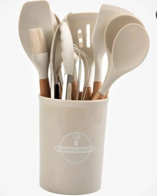 Utensilios de Cocina de Silicona: Duraderos, Antiadherentes y Listos para Todo